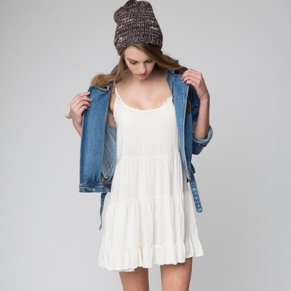 Brandy Melville Cream Flowy Mini Length Dress - Picture 2 of 3